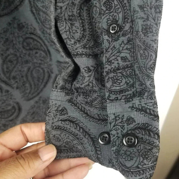 Beverly Hills Polo Paisley Print Embossed Black Men's Long-sleeved Shirt Sz M - Picture 5 of 7